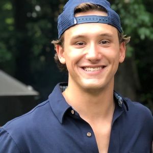 Meet your Posher, Dominic